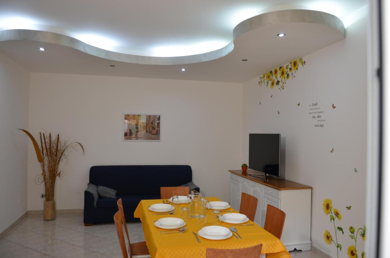Il Girasole Del Centro Storico Villa Alcamo Buitenkant foto